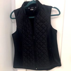 Black, Fila vest